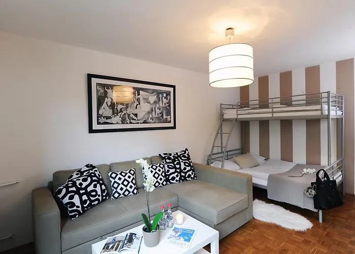 Apartment Trnovo Center